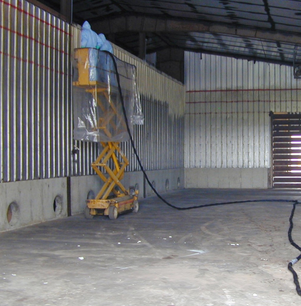 Potato storage barn insulated with spray foam under a steel roof